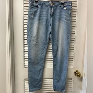 Juicy Couture 8 light wash